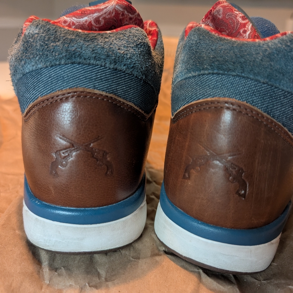 Reebok Pump Cowboy Pack - Picture 3 of 5